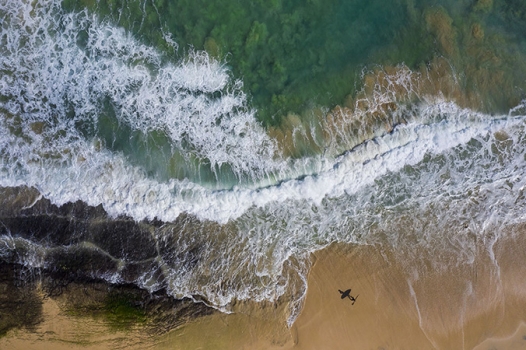 Bali-drone-surfer-450px-high